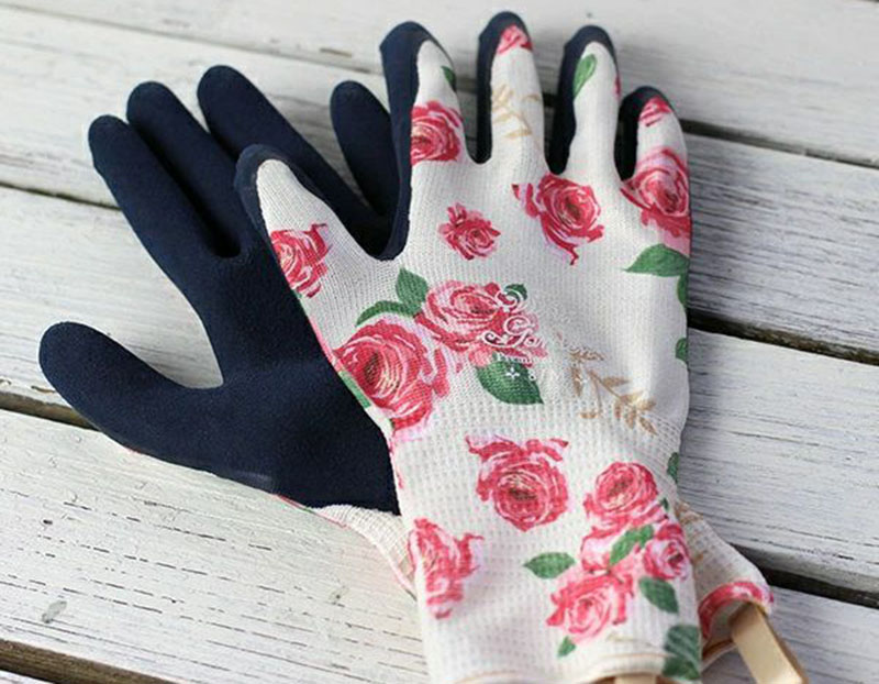 ガーデニングウェアトップページイメージ