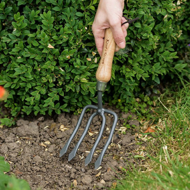 カーボンハンドフォーク ケント＆ストー Round Tine Hand Fork, Carbon Steel