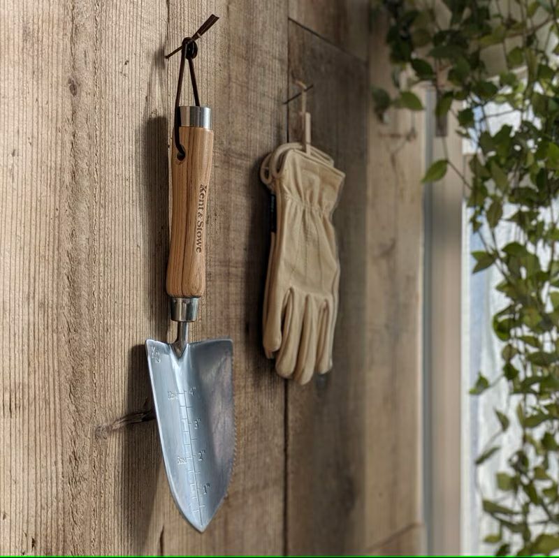 多機能ハンドシャベル ハンマー 鋸刃