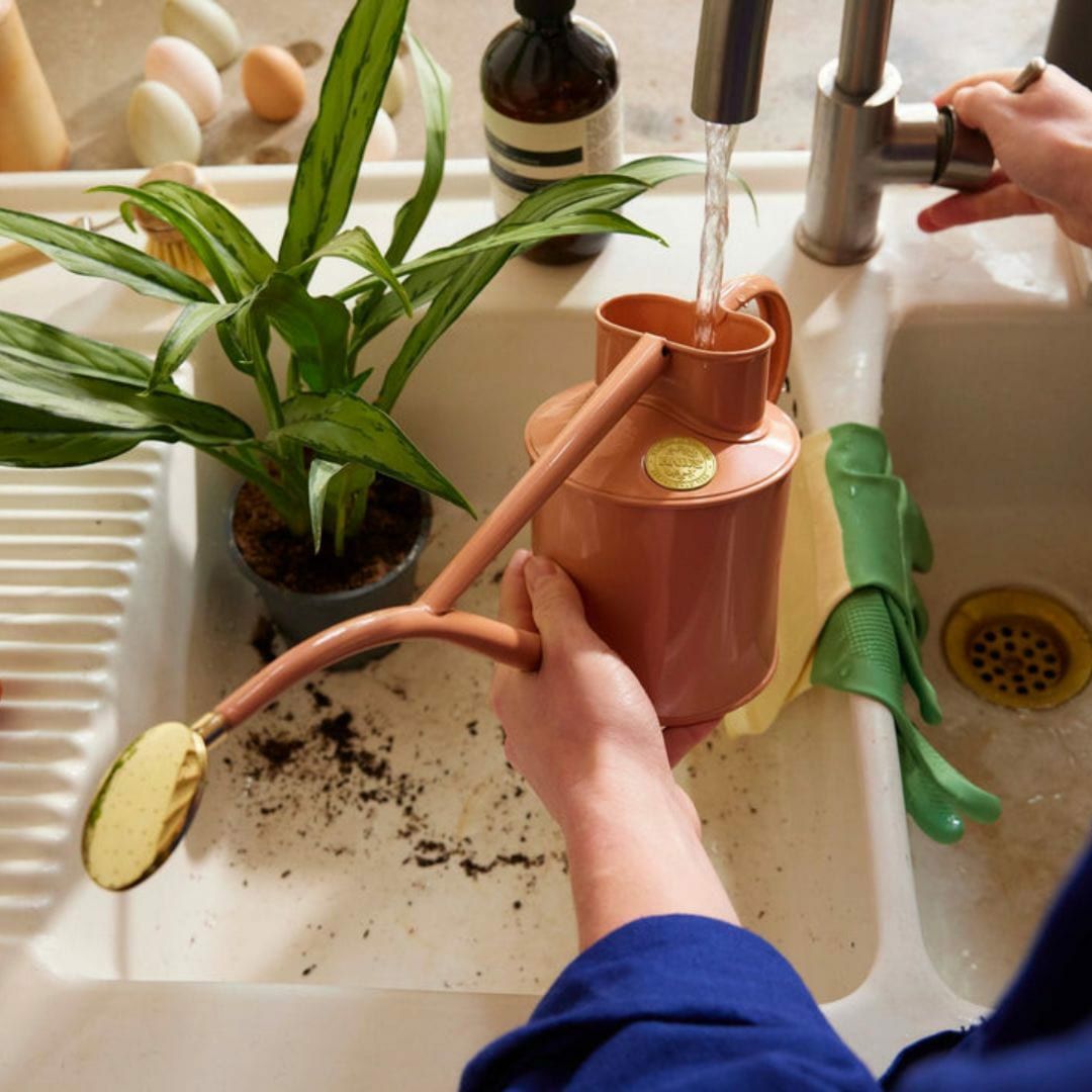 金属製ジョウロ 1L HAWS ホーズ